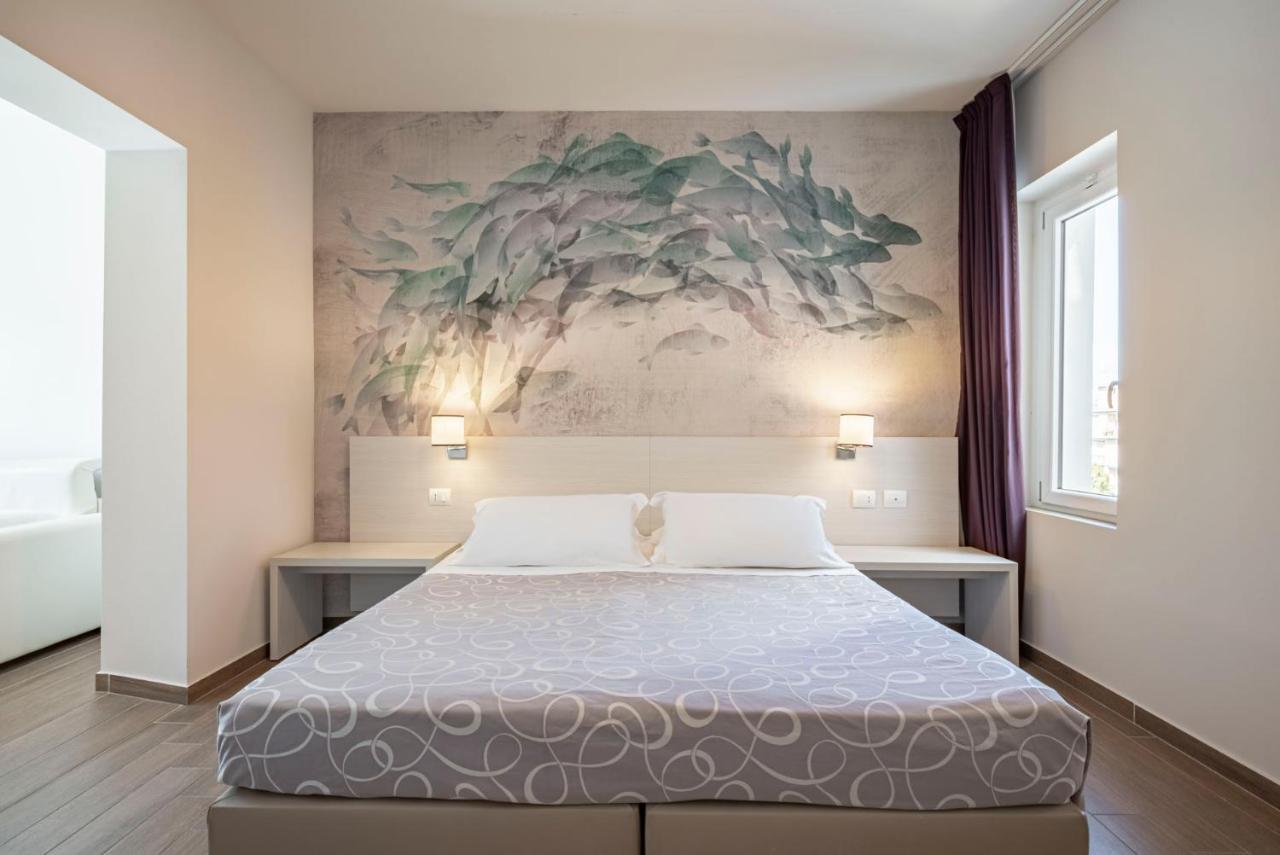 Hotel La Pineta Фоллоника Экстерьер фото