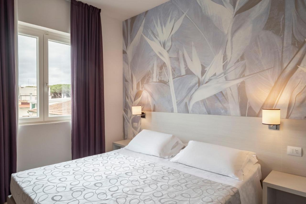 Hotel La Pineta Фоллоника Экстерьер фото